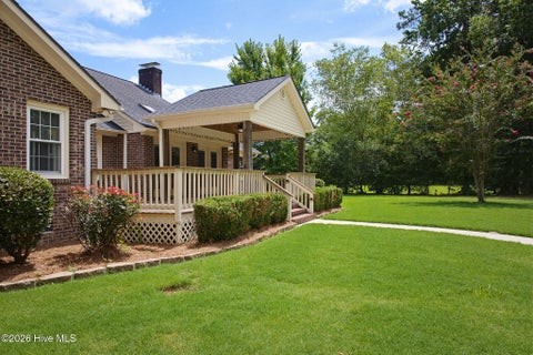 Tiny photo for 867 Lynchburg Drive, Jacksonville, NC 28546 (MLS # 100610387)