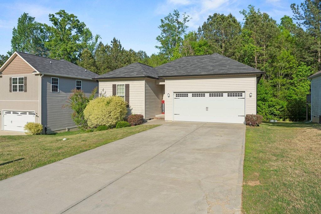 Photo of 158 Oliver Hardy Court, Harlem, GA 30814 (MLS # 554530)