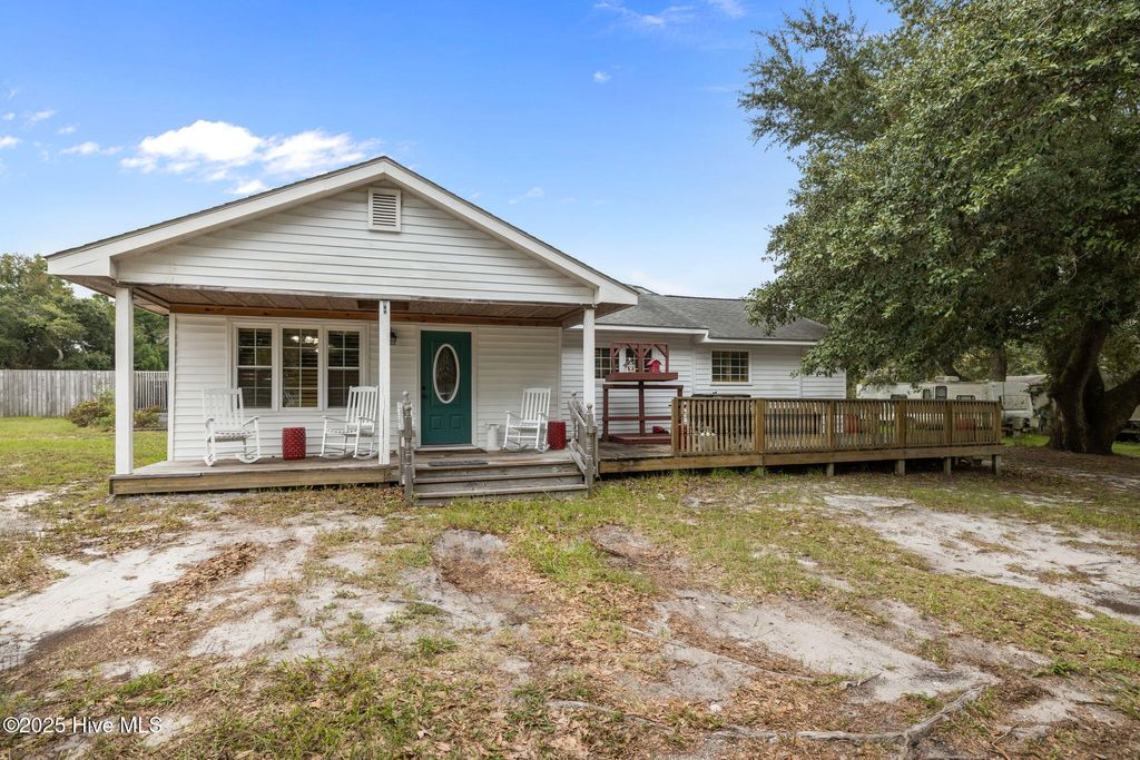 Photo of 680 Broad Creek Loop Road, Newport, NC 28570 (MLS # 100530715)