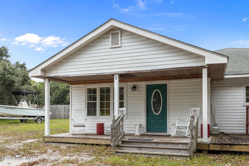 Photo of 680 Broad Creek Loop Road, Newport, NC 28570 (MLS # 100530715)