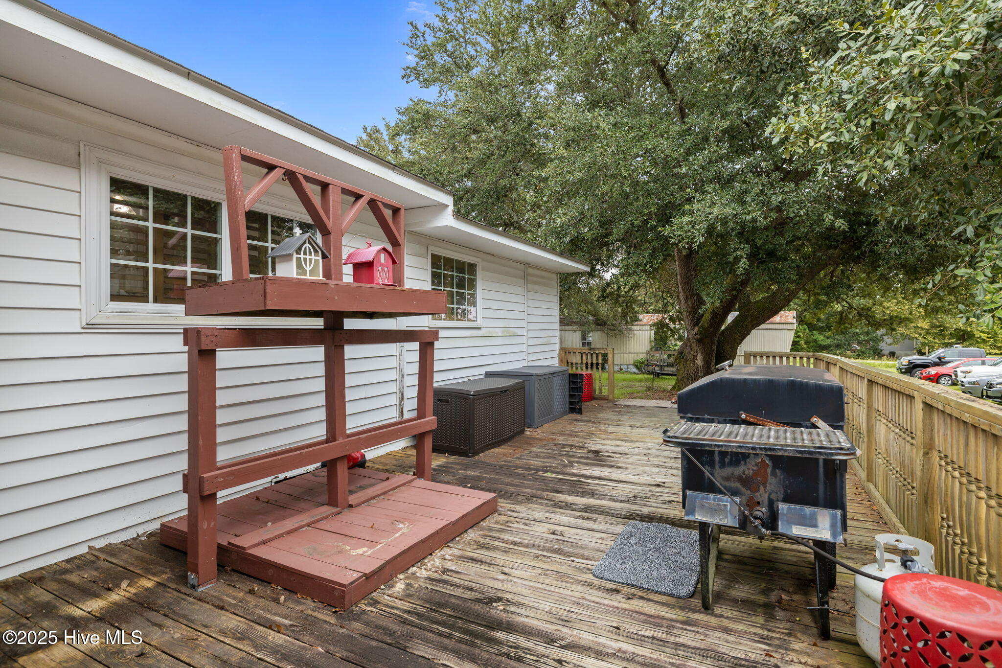 680 Broad Creek Loop Road