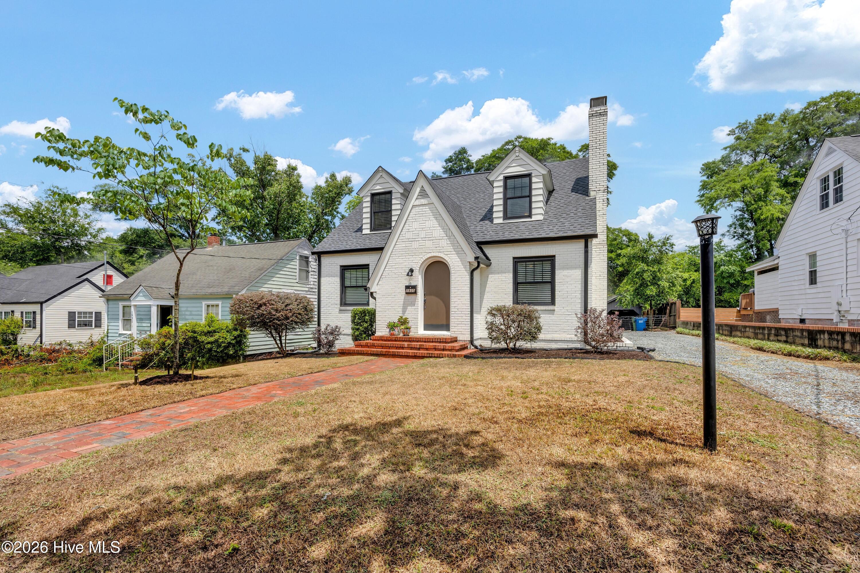 1935 Monroe Street