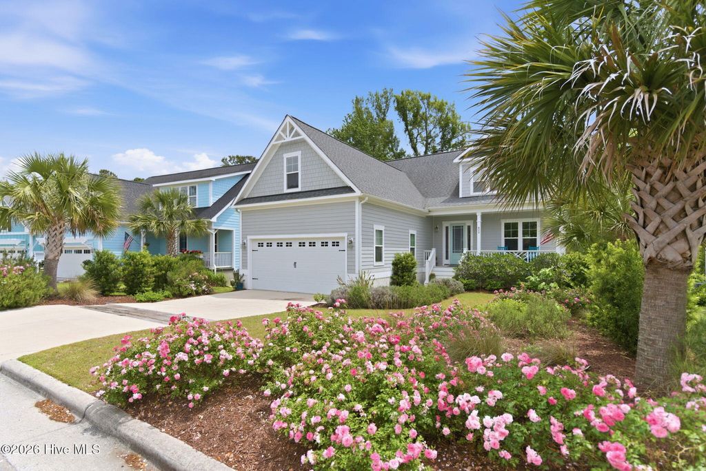 Photo of 824 Cupola Drive, Wilmington, NC 28409 (MLS # 100559894)
