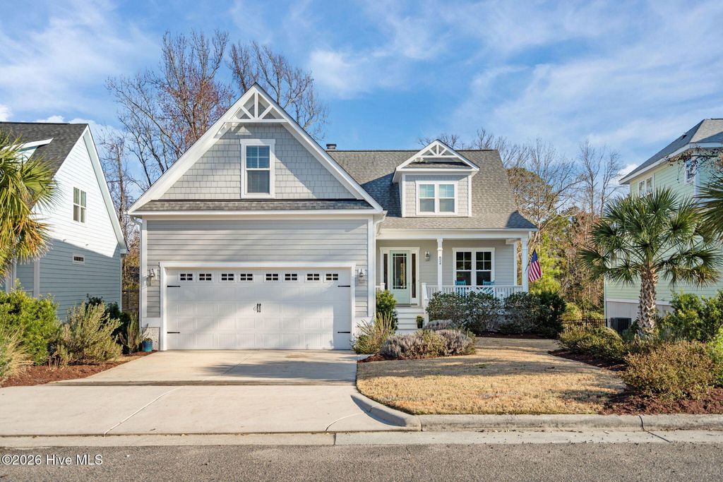 Photo of 824 Cupola Drive, Wilmington, NC 28409 (MLS # 100559894)