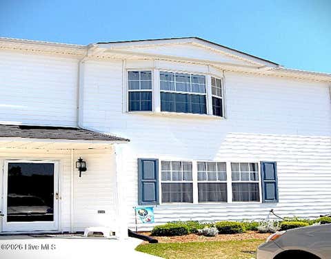 Townhouse For Sale - 3943 Sterling Pointe Drive #RRR4<br/> Winterville, NC 28590