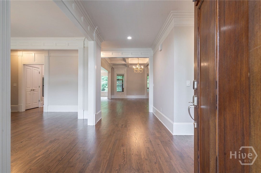 2221 Gentry Lane