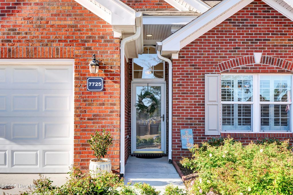 Photo of 7725 Marymount Drive, Wilmington, NC 28411 (MLS # 100545756)