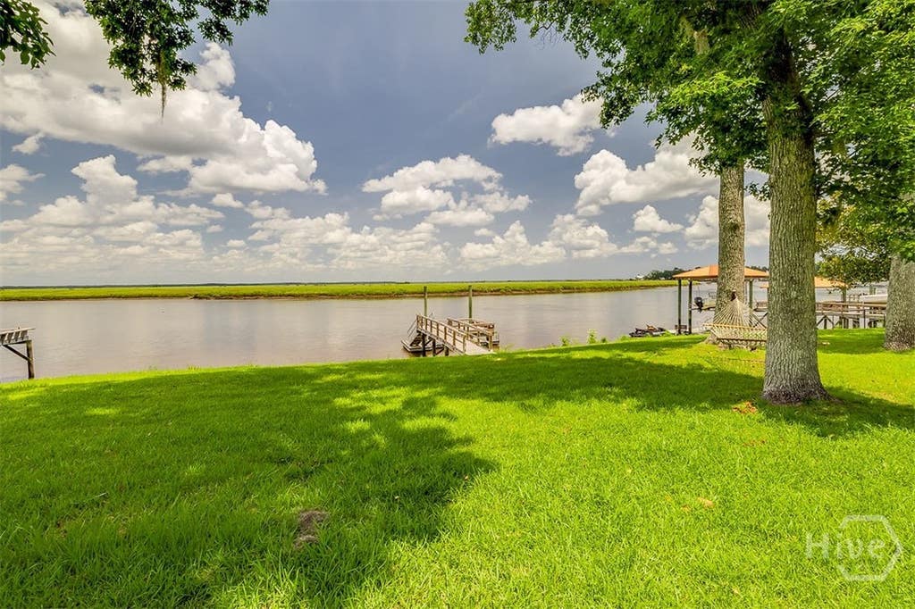 Photo of 179 Ogeechee Drive, Richmond Hill, GA 31324 (MLS # SA359347)