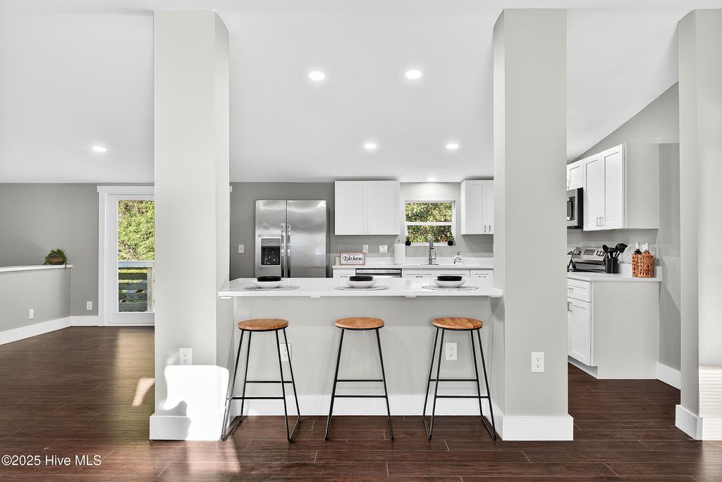 Photo of 109 Floyd Pond Lane, Richlands, NC 28574 (MLS # 100540321)