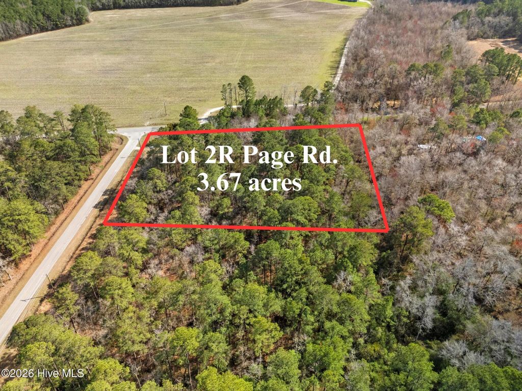 Photo of 2 Page Road, Burgaw, NC 28425 (MLS # 100573224)
