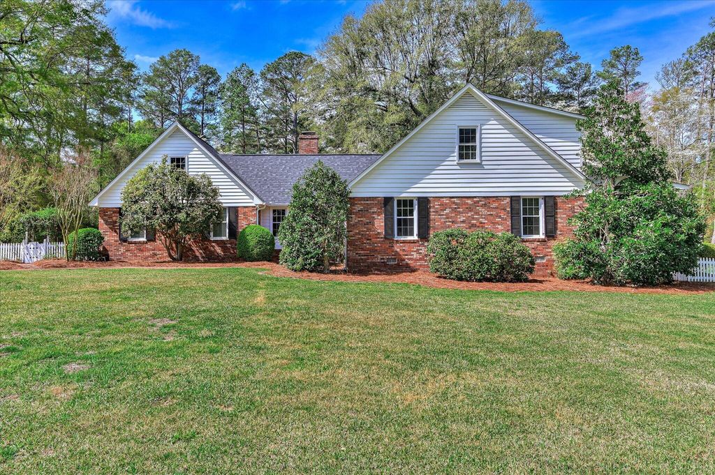Photo of 3 Sedgewood Court, North Augusta, SC 29860 (MLS # 553929)