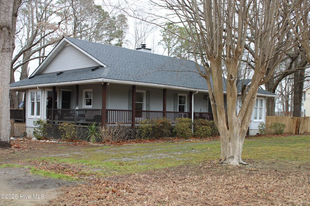 Photo of 111 N Marshall Road, Shawboro, NC 27973 (MLS # 100557293)