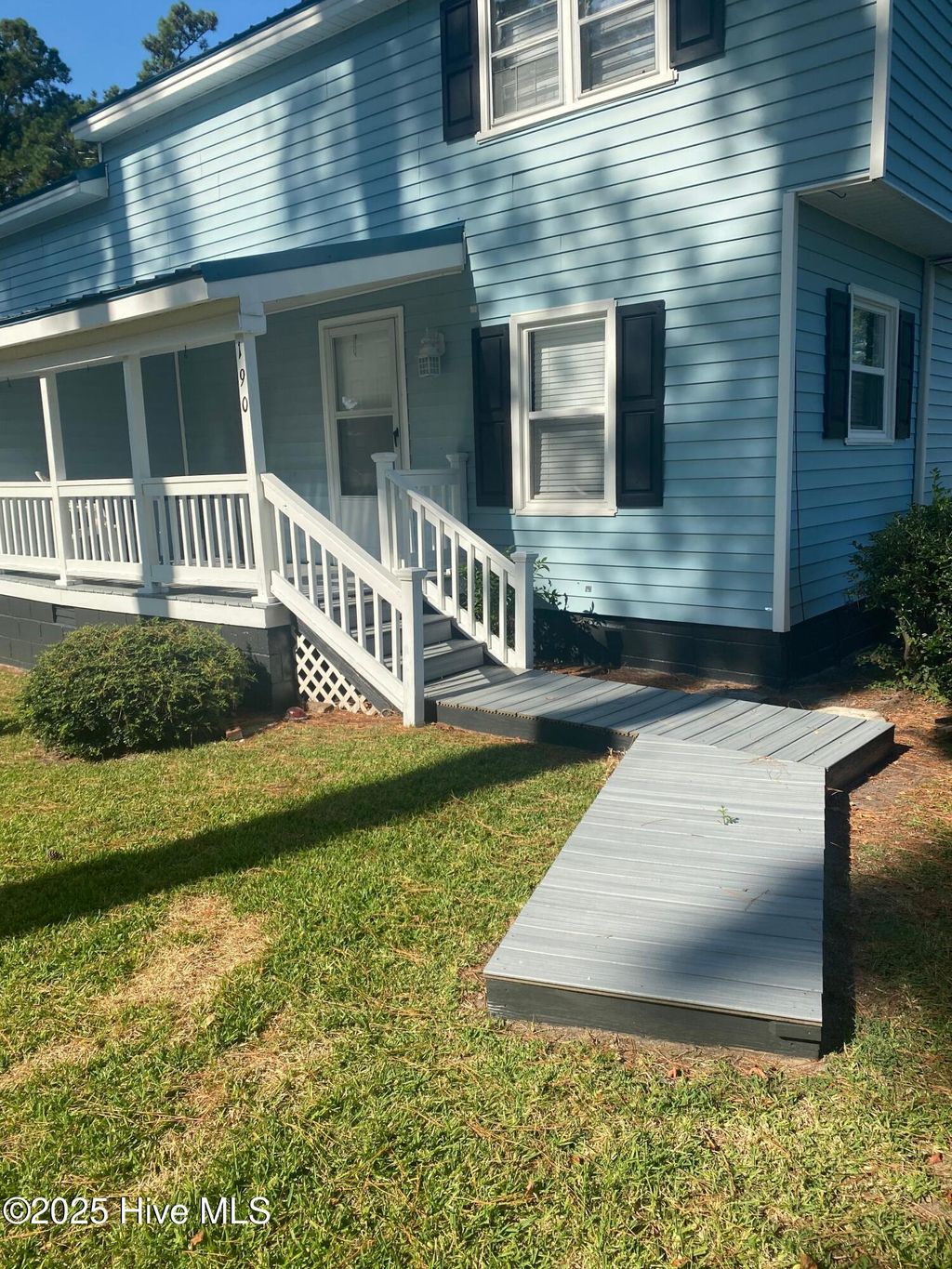 Photo of 190 Pinetree Path, Bath, NC 27808 (MLS # 100543095)