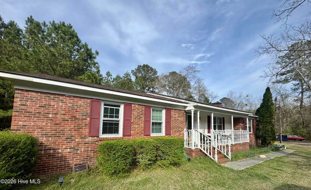 Photo of 691 Harris Creek Road, Jacksonville, NC 28540 (MLS # 100561896)