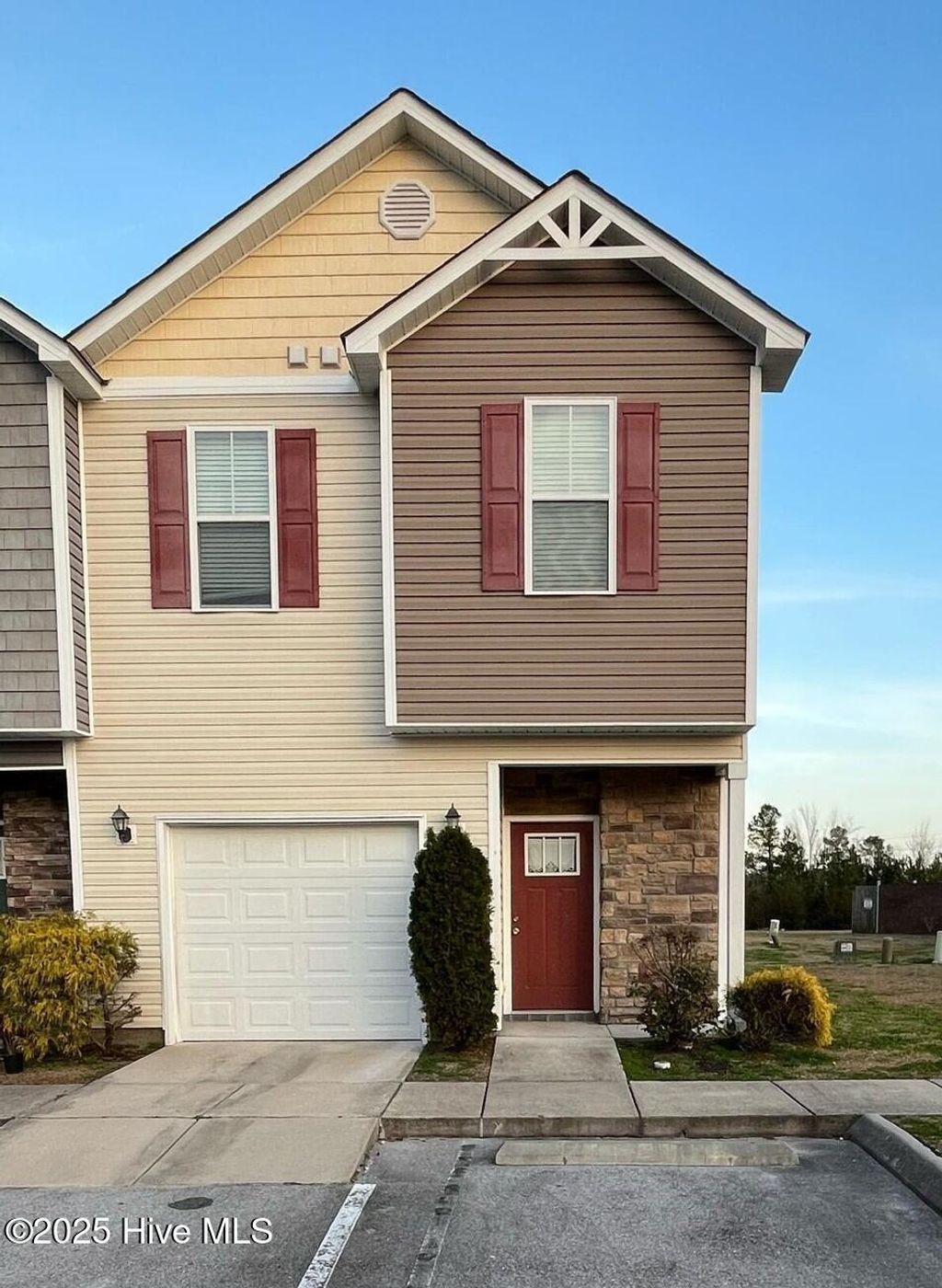 Photo of 532 Caldwell Loop, Jacksonville, NC 28546 (MLS # 100564455)