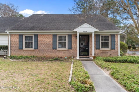 Photo of 4938 Marlin Court, Wilmington, NC 28403 (MLS # 100593652)