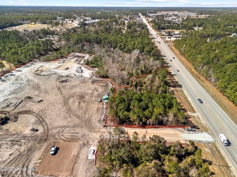 678 U.S. Highway 17 Holly Ridge NC 28445