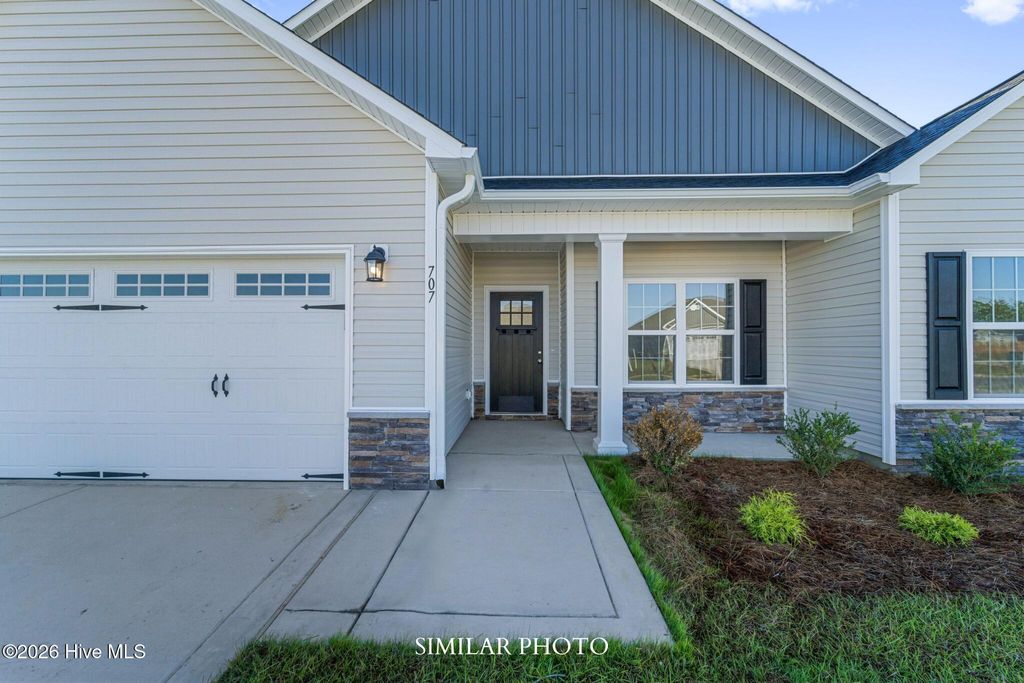 Photo of 757 Regiment Road, Jacksonville, NC 28546 (MLS # 100550037)