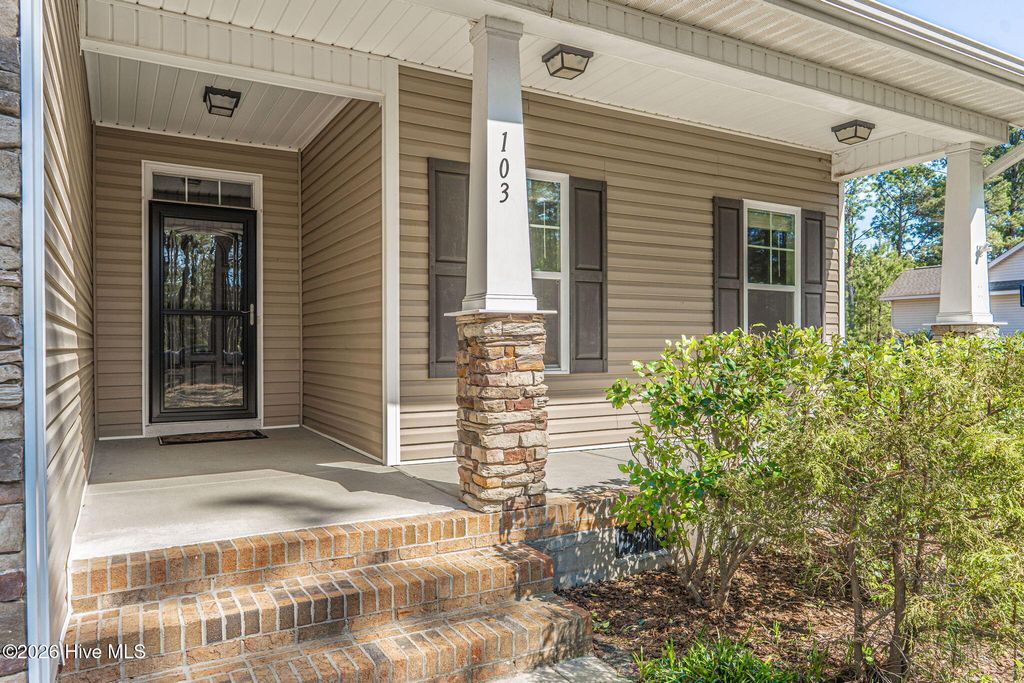 Photo of 103 Laurel Oak Lane, Pinebluff, NC 28373 (MLS # 100568269)