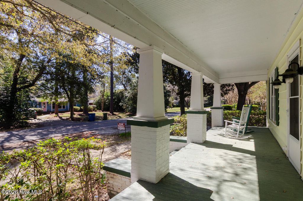 Photo of 914 Bonham Avenue #B, Wilmington, NC 28403 (MLS # 100561400)