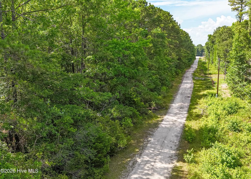 Photo of 1592 Breezeway Drive SW, Ocean Isle Beach, NC 28469 (MLS # 100579914)