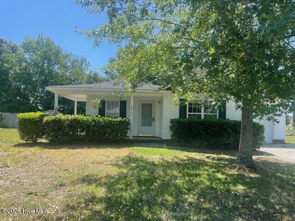 Photo of 6902 Farrington Farms Drive, Wilmington, NC 28411 (MLS # 100575337)