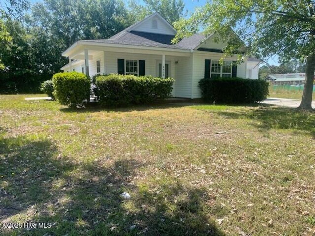 Photo of 6902 Farrington Farms Drive, Wilmington, NC 28411 (MLS # 100575337)