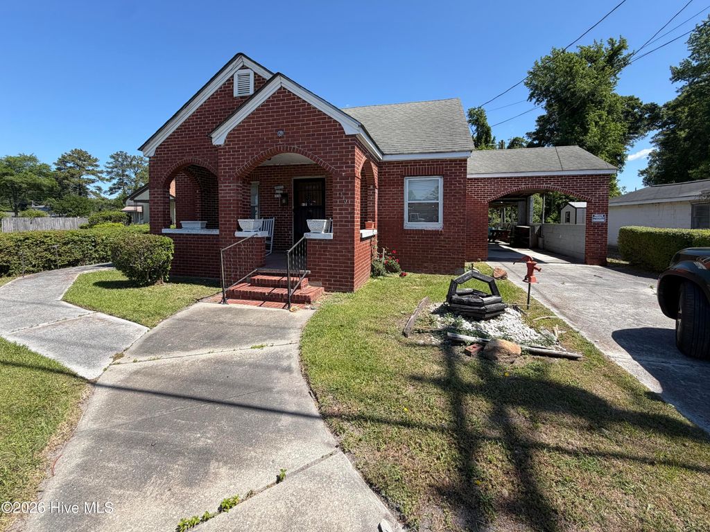 Photo of 109 Bell Fork Road, Jacksonville, NC 28540 (MLS # 100568518)