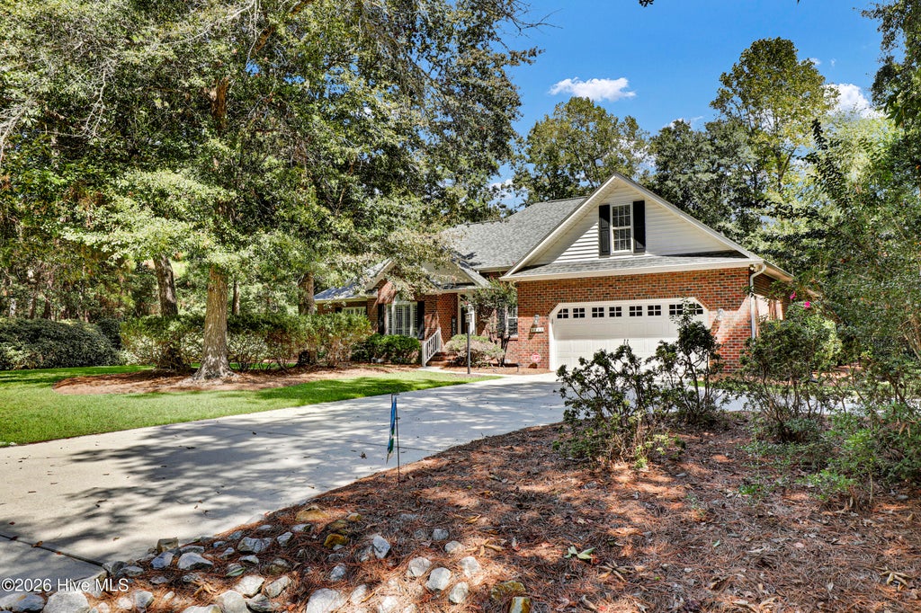 Photo of 645 Sawgrass Road, Hampstead, NC 28443 (MLS # 100605707)
