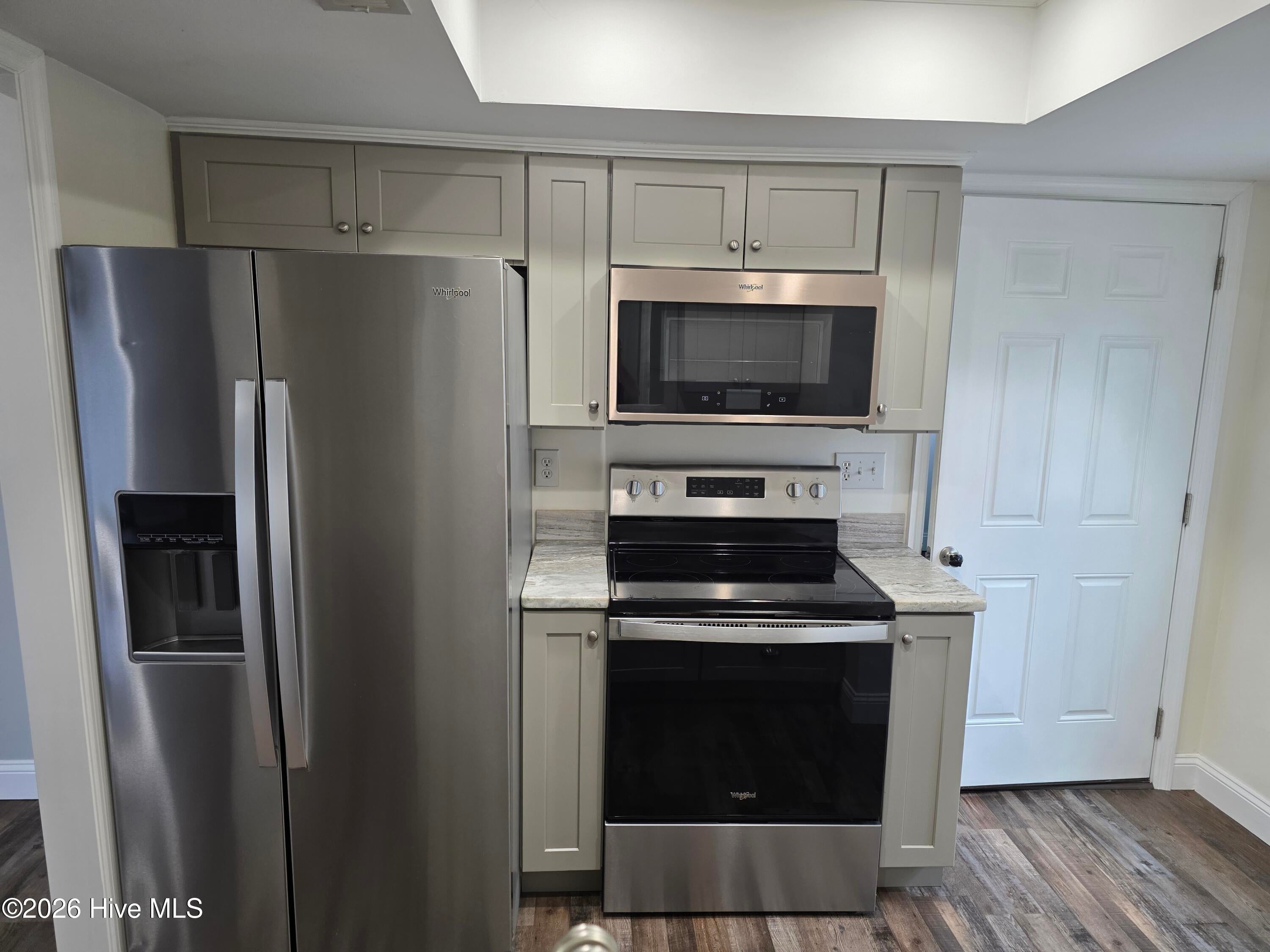 8 Harbour Walk 8