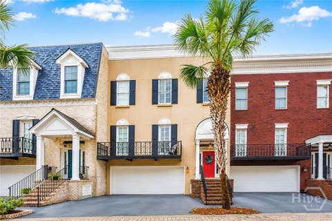 Townhouse For Sale - 25 Wyndham Court<br/> Savannah, GA 31410
