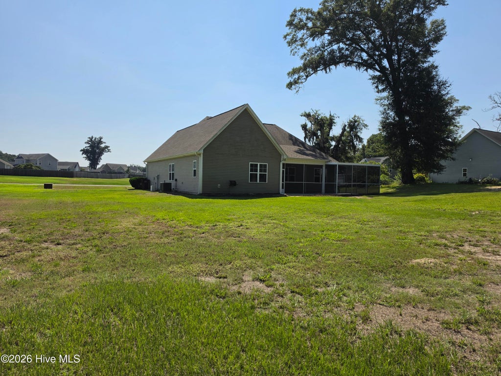 Photo of 106 Chimney Landing Drive, Rocky Point, NC 28457 (MLS # 100601204)