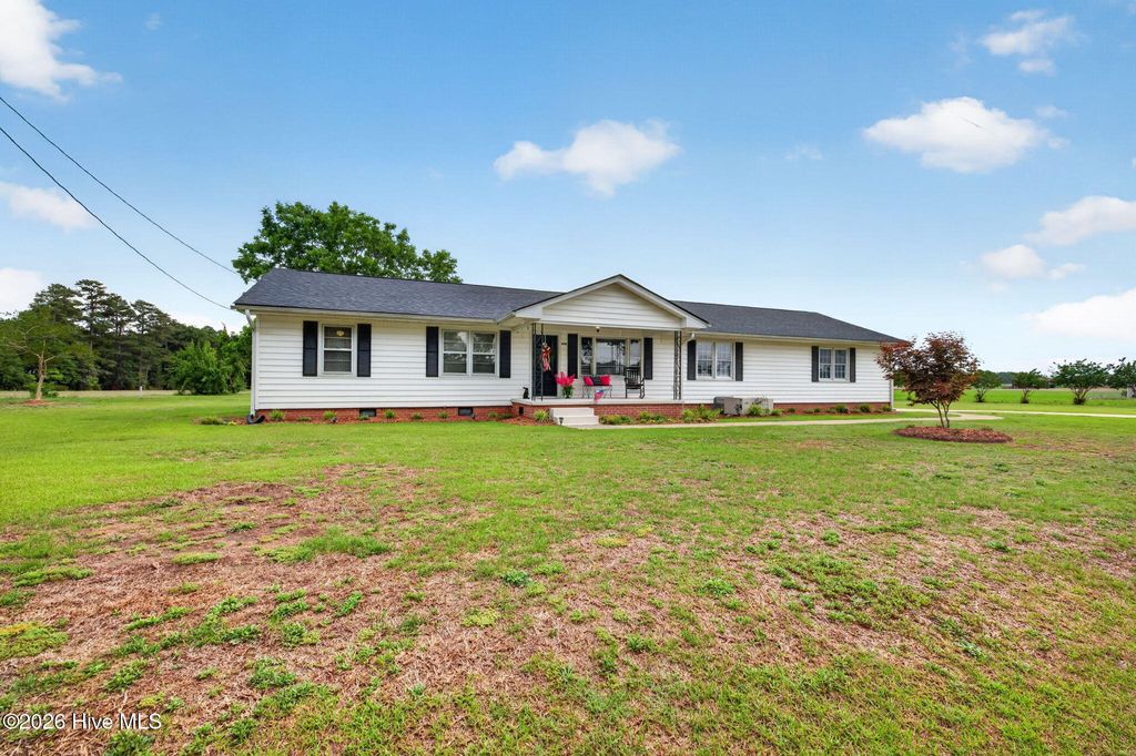 Photo of 1490 Scott Road, Kenly, NC 27542 (MLS # 100577692)