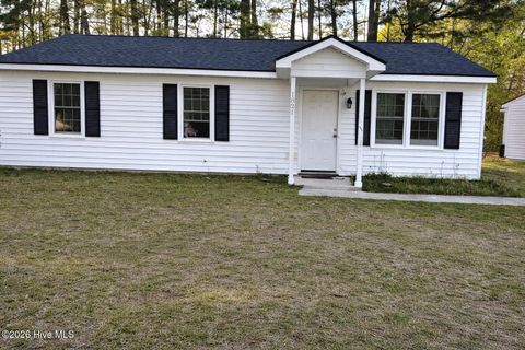 Homes For Sale - 1821 E Trail Drive<br/> Wilson, NC 27893