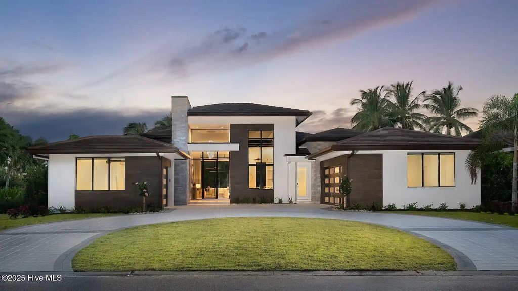 Photo of 521 Airlie Road #Park Shore Plan, Wilmington, NC 28403 (MLS # 100514349)