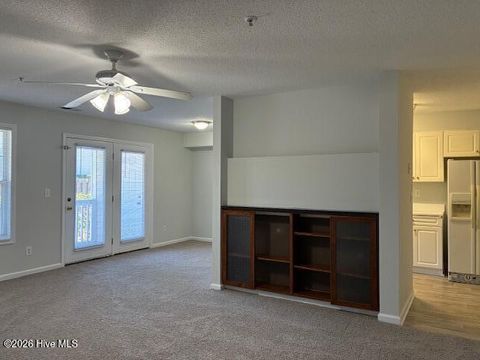 Tiny photo for 904 Litchfield Way #Unit B, Wilmington, NC 28405 (MLS # 100559322)