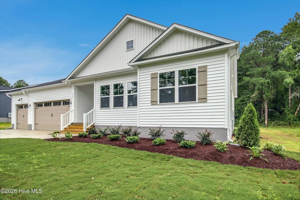 Photo of 2 Spencer Merritt Road, Rose Hill, NC 28458 (MLS # 100581239)