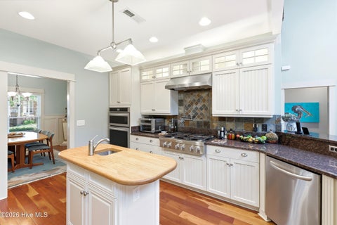 Tiny photo for 1615 Airlie Forest Court, Wilmington, NC 28403 (MLS # 100591353)
