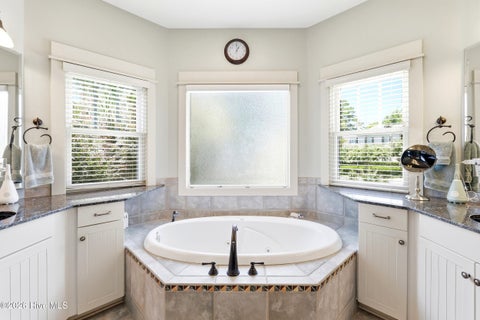 Tiny photo for 1615 Airlie Forest Court, Wilmington, NC 28403 (MLS # 100591353)