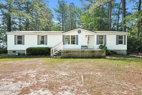 Mobile Home For Sale - 1540 Bluff Drive<br/> Leland, NC 28451
