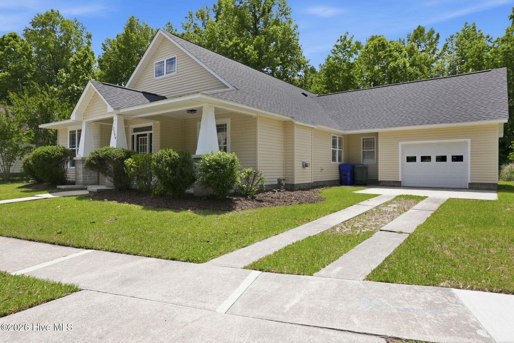 Photo of 3598 Willow Run Drive, Greenville, NC 27858 (MLS # 100574003)