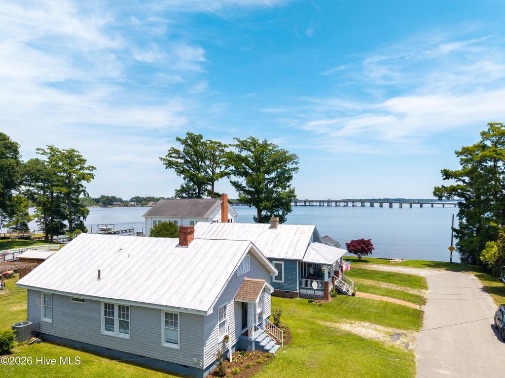Photo of 205 E Grubb Street, Hertford, NC 27944 (MLS # 100579753)
