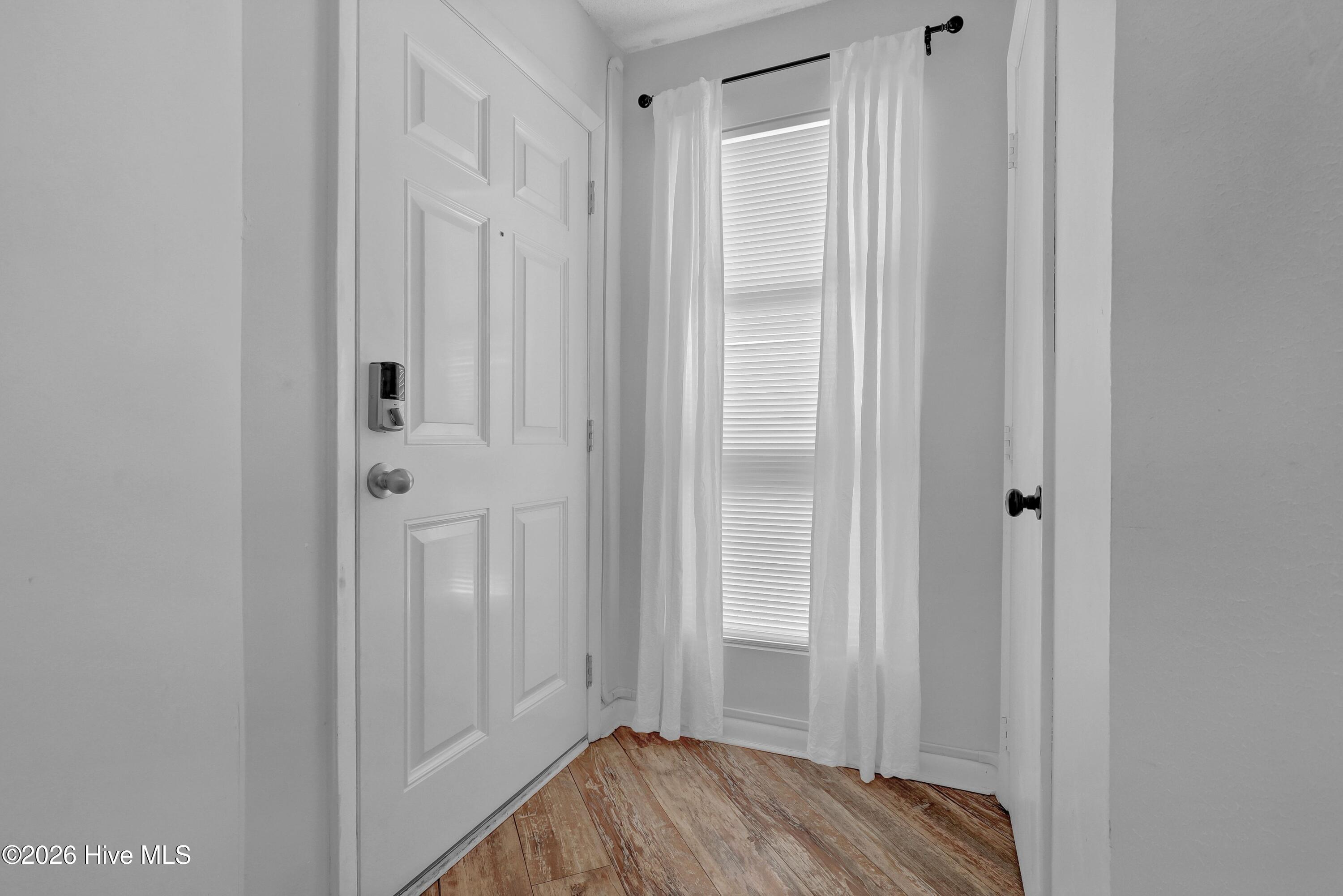 2000 New River Inlet Road 1214