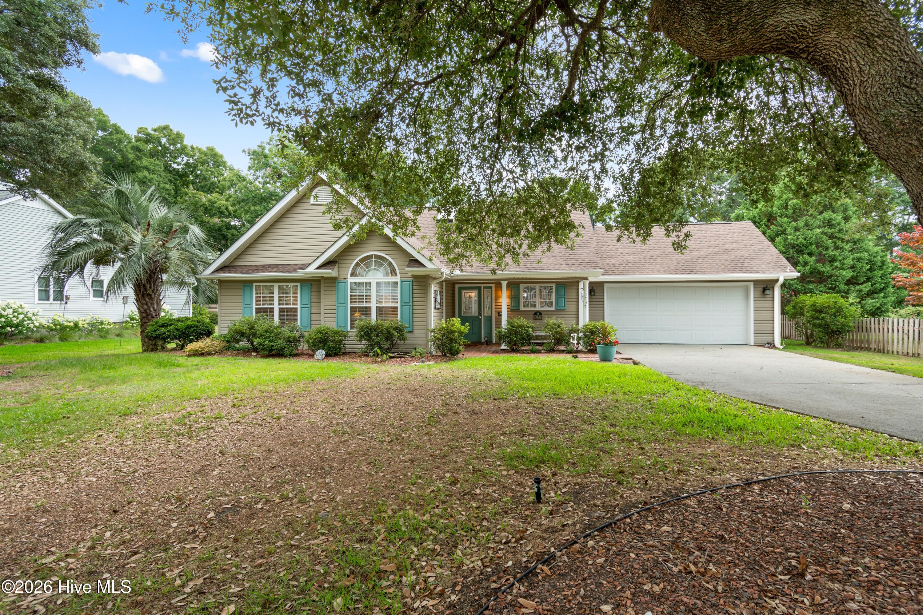1737 Rosebay Court SW