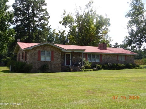 Photo of 751 New Life Church Road, Tabor City, NC 28463 (MLS # 100589298)