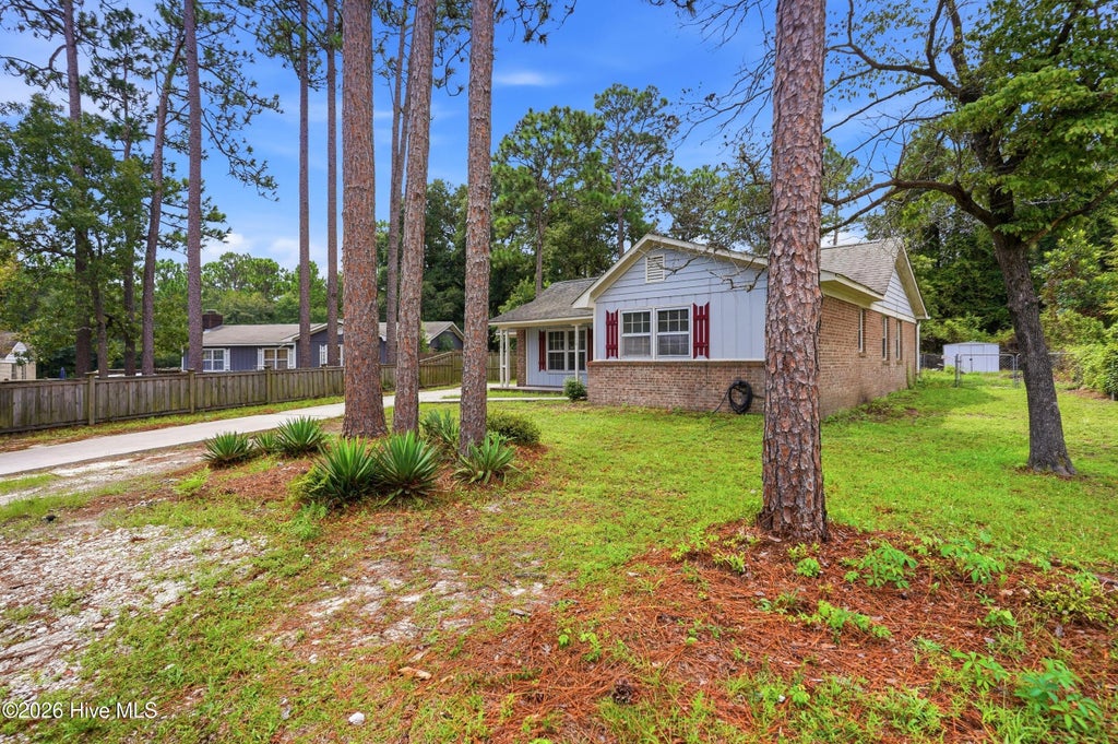 Photo of 3619 Bent Tree Court, Wilmington, NC 28405 (MLS # 100600613)