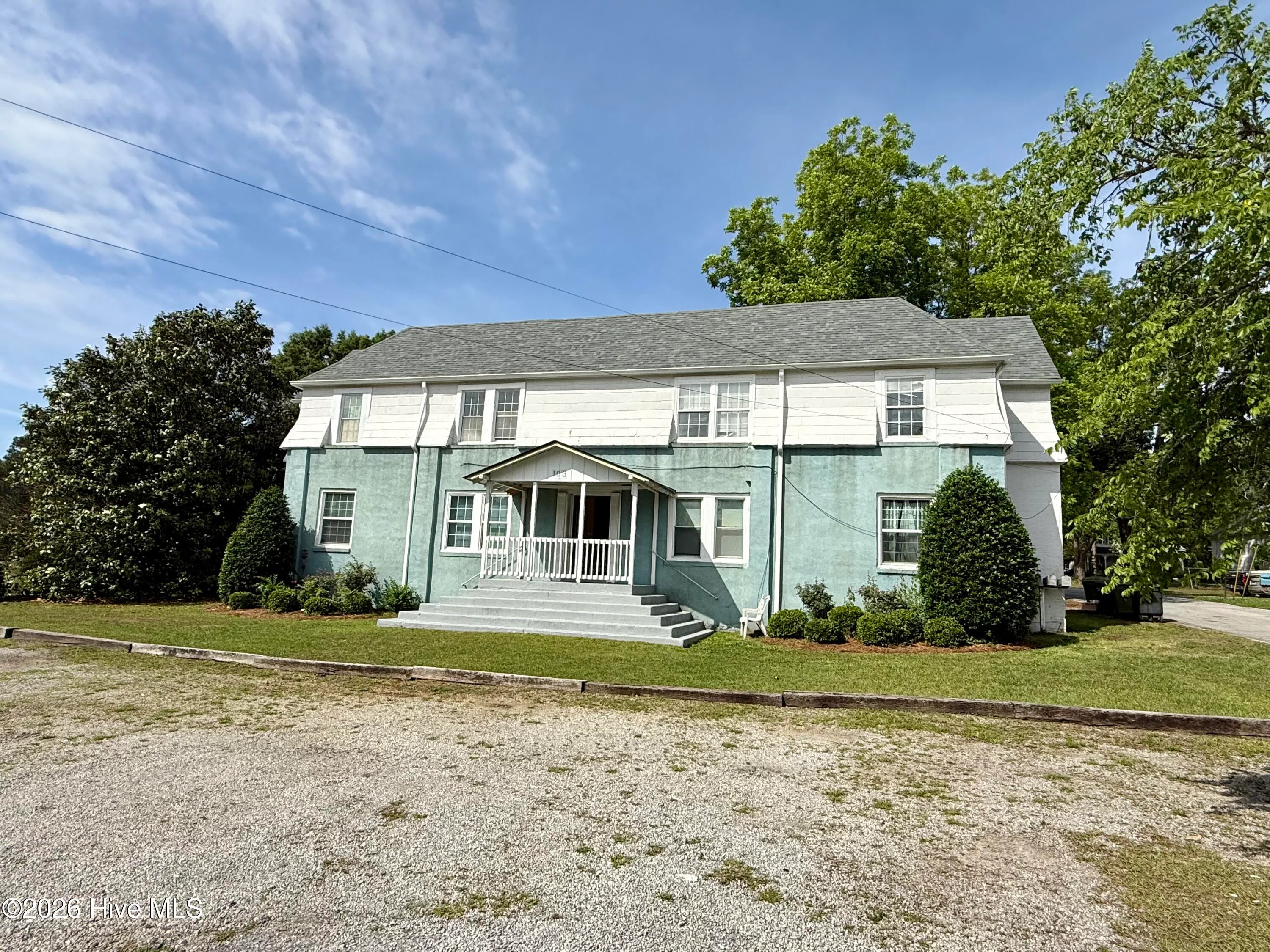 103 Grady Street