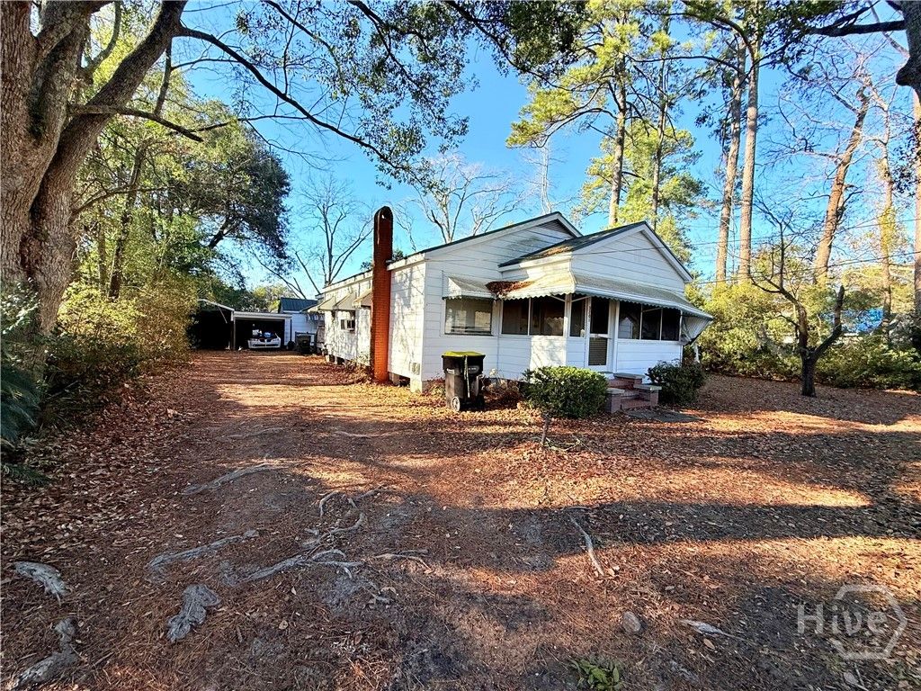 Photo of 3201 Helen Street, Savannah, GA 31404 (MLS # SA347694)