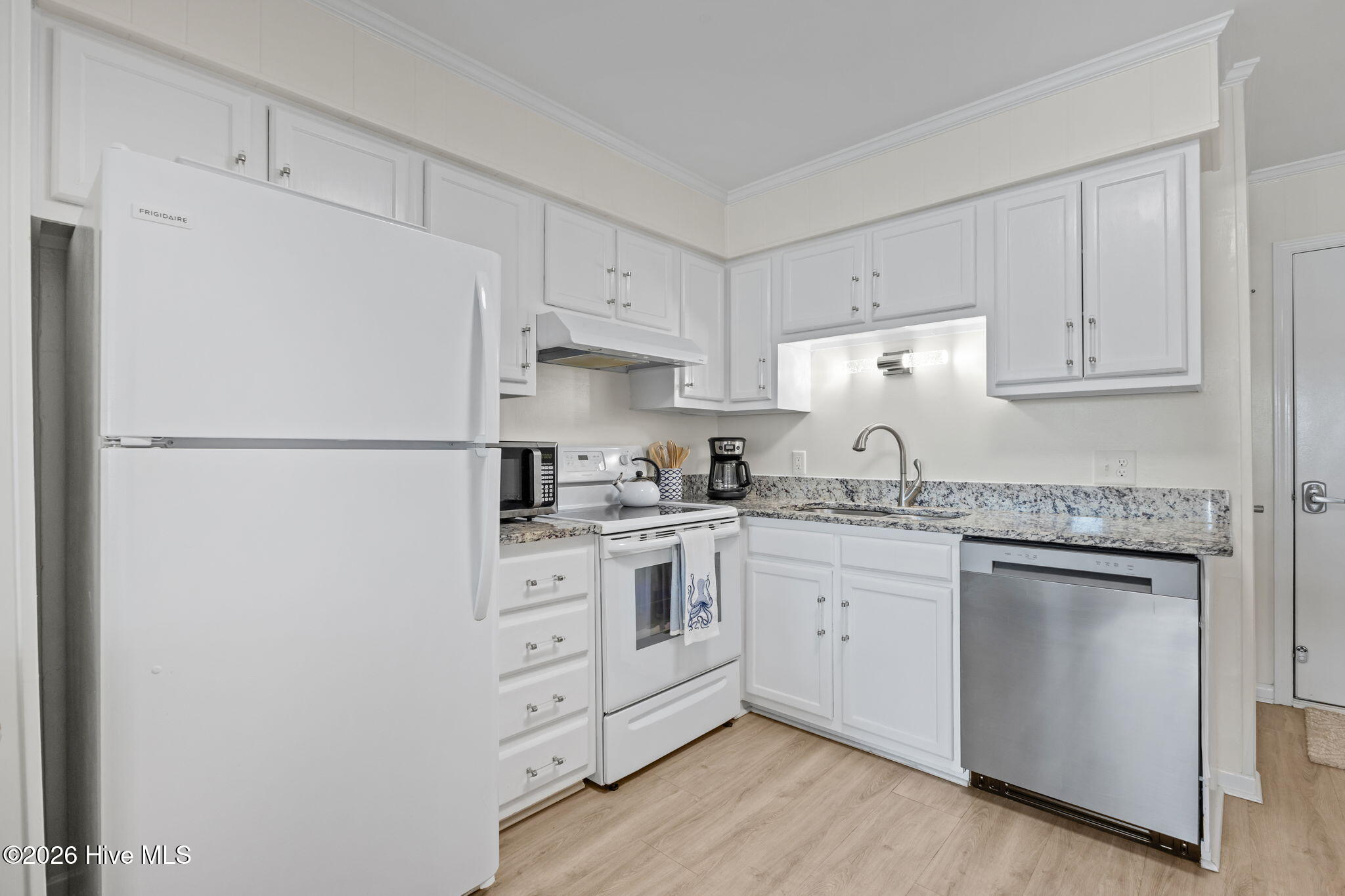 2008 E Ft Macon Road I-8