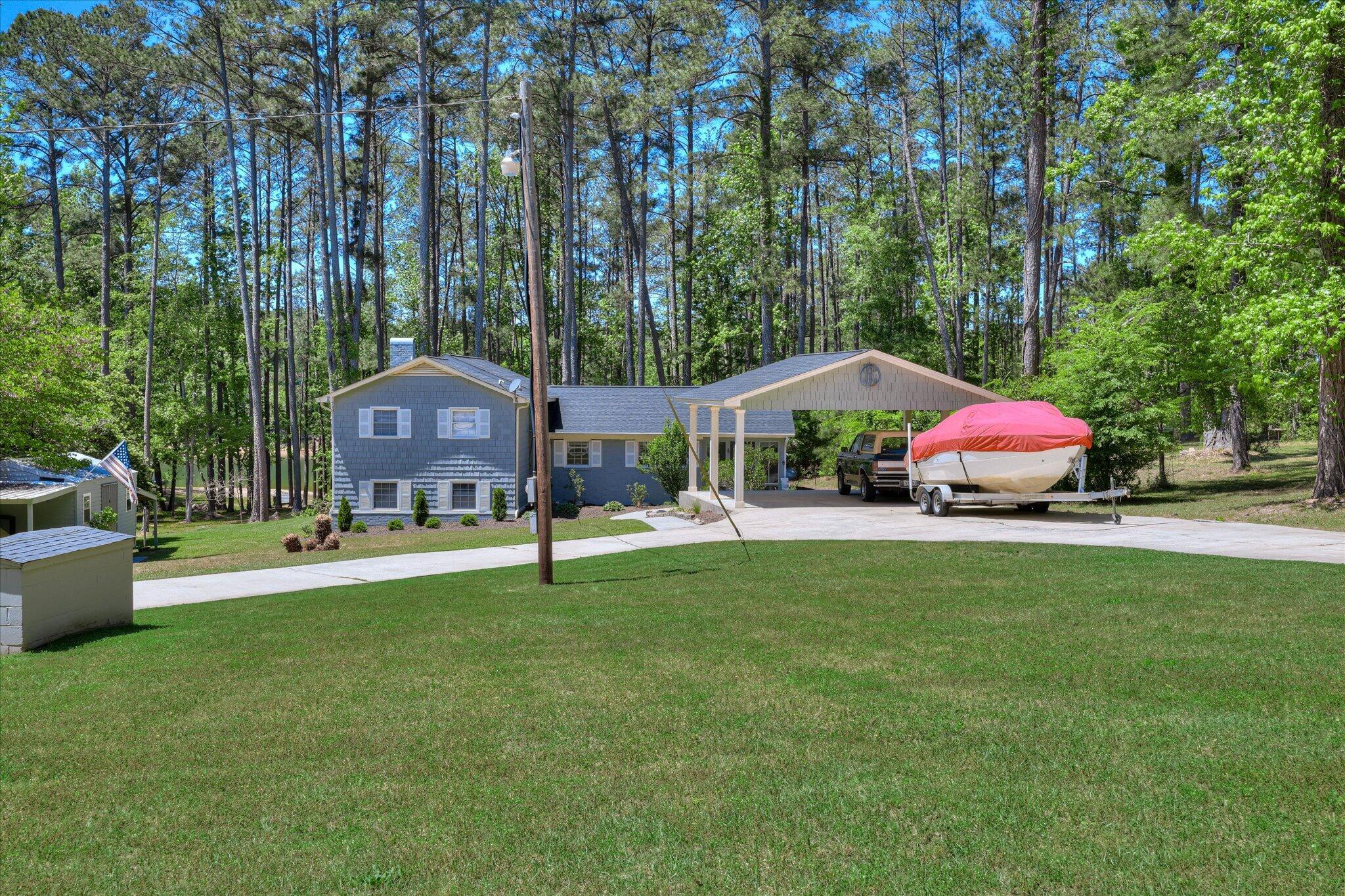 3231 Bay Shore Drive